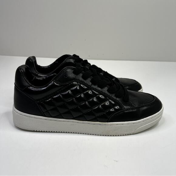 DKNY Oriel Quilted Lace Up Low Top sneakers black - 8.5 - Picture 3 of 12